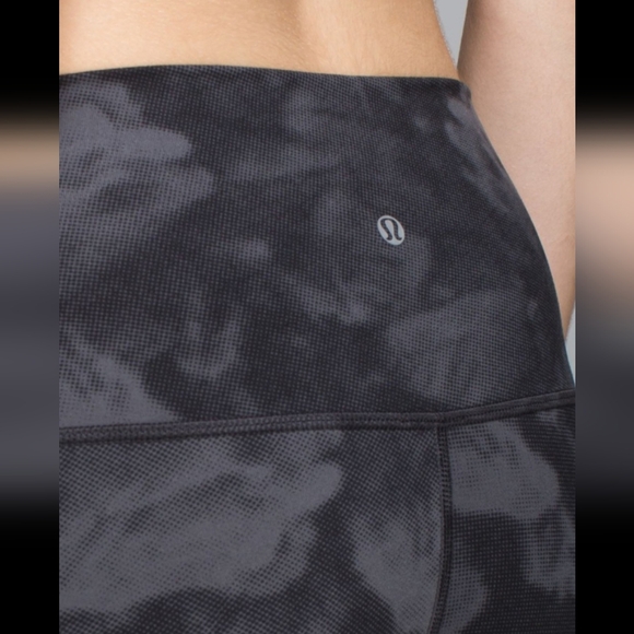 Lululemon Wunder Under Pant *Full-On Luon (Roll Down) - Dream Rose Deep Coal - Picture 6 of 14